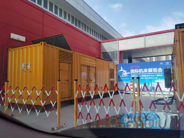 丰顺发电车出租-发电机无电压或电压太低怎么办？