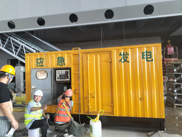 丰顺怎样判断空气滤清器是否需要更换？